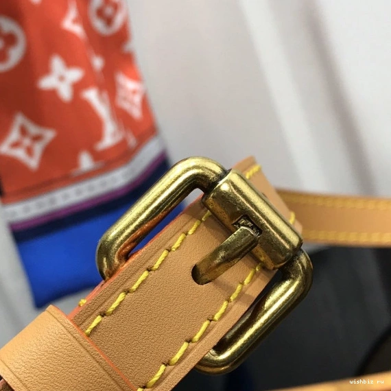 WIS LOUIS VUITTON SLANTING 0201